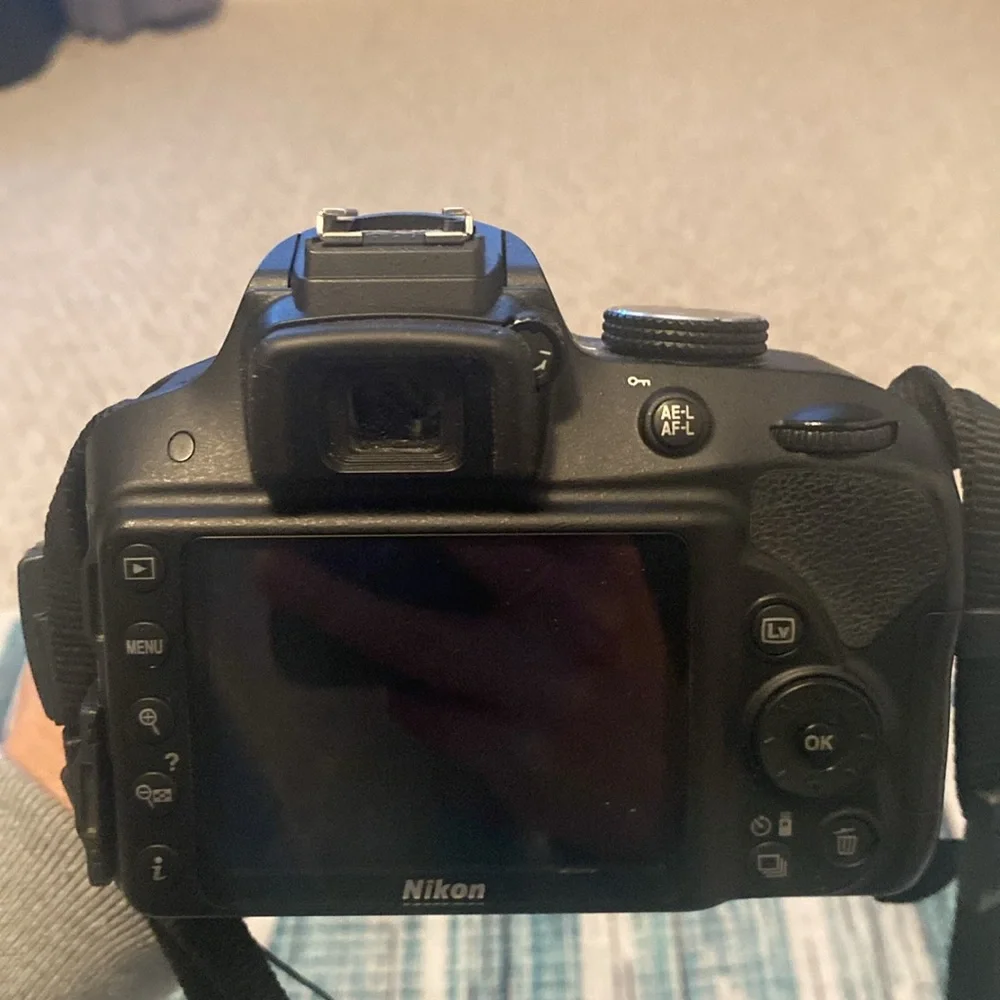 Nikon D3300 camera and bag